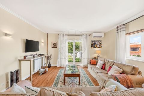 Villa a Cascais, Lisbon, Cascais - € 1.100.000 | Ref: 121021444-59 - foto 9