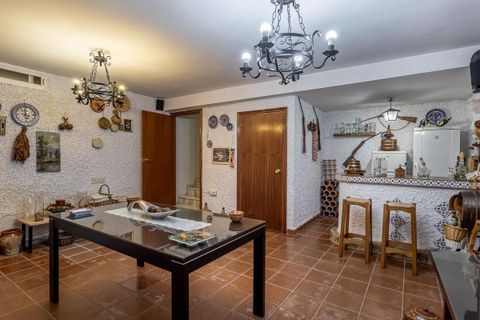 Villa i Granada, Granada, Granada - € 580.000 | Ref: 13018/8251 - foto 36