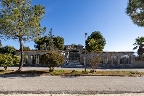 Villa a Atarfe, Granada, Atarfe - € 695.000 | Ref: KWK-0006-JPT/8251 - foto 2