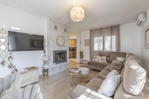 Villa a Peligros, Granada, Peligros - € 395.000 | Ref: KWK-0036-TAM/8251 - foto 14
