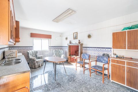 Villa a Pinos Genil, Granada, Pinos Genil - € 260.000 | Ref: DK015391/8251 - foto 32
