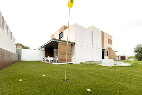 Rækkehus i Albolote, Granada, Albolote - € 305.000 | Ref: E00140/8251 - foto 2