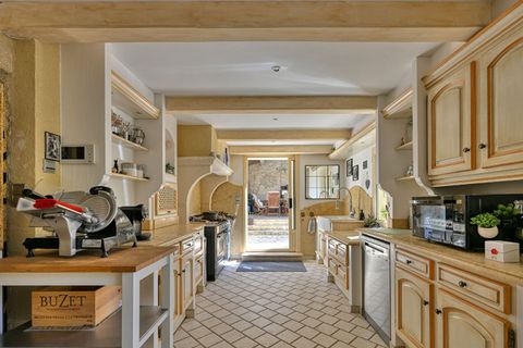 Villa i Uzes, Gard, Uzes - € 1.995.000 | Ref: HH-16194992 - foto 9