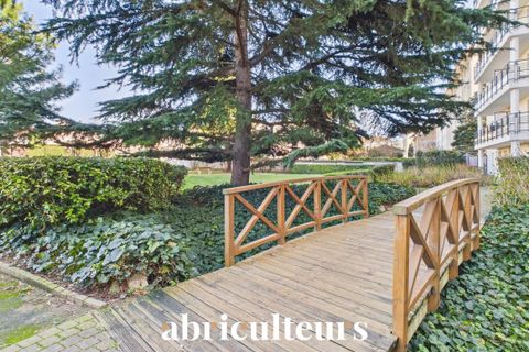 Lejlighed i Bron, Rhone, Bron - € 230.000 | Ref: ACSVA19065069500_5 - foto 10