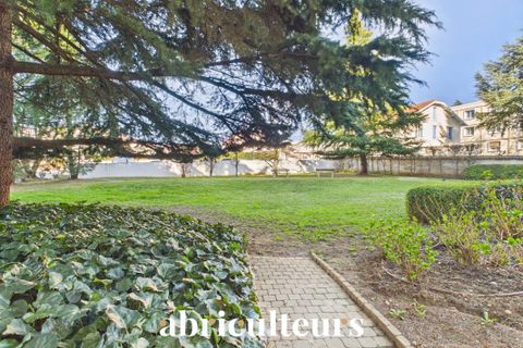 Lejlighed i Bron, Rhone, Bron - € 230.000 | Ref: ACSVA19065069500_5 - foto 12