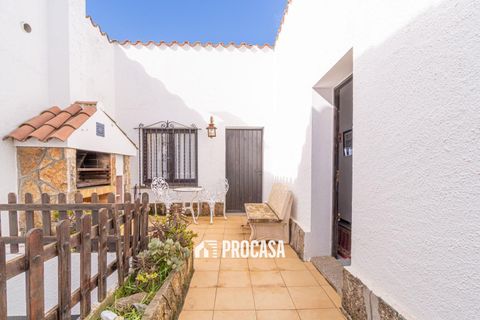Villa a Roses, Gerona, Roses - € 650.000 | Ref: 3657 - foto 22