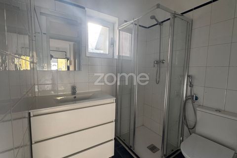 Villa a Amadora, Lisbon, Amadora - € 1.200/mes | Ref: ZMPT590083 - foto 3