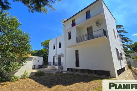 Villa in Bari, Bari, Bari - € 750.000 | Ref: DEGASPERI - foto 9
