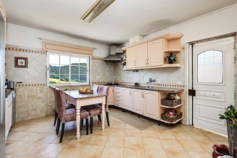 Villa i Loures, Lisbon, Loures - € 670.000 | Ref: C0409-02088 - foto 8