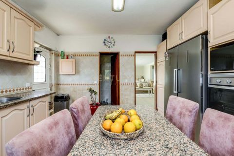 Villa i Loures, Lisbon, Loures - € 670.000 | Ref: C0409-02088 - foto 11