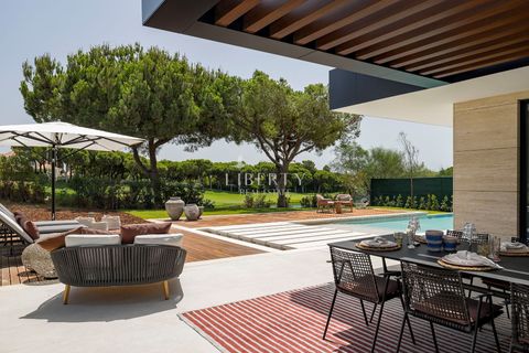 Villa i Almancil, Faro, Almancil - € 9.850.000 | Ref: LBRT373 - foto 14