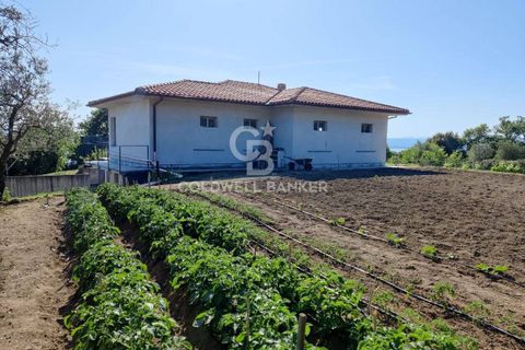 Villa a Bolsena, Viterbo, Bolsena - € 180.000 | Ref: CBI105-1176-451 - foto 14