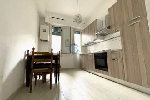 Apartament a Catanzaro, Catanzaro, Catanzaro - € 400/mes | Ref: CZ02-AA838 - foto 2