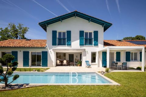 Villa a Arcangues, Pyrenees-Atlantiques, Arcangues - € 1.795.000 | Ref: M1894 - foto 3