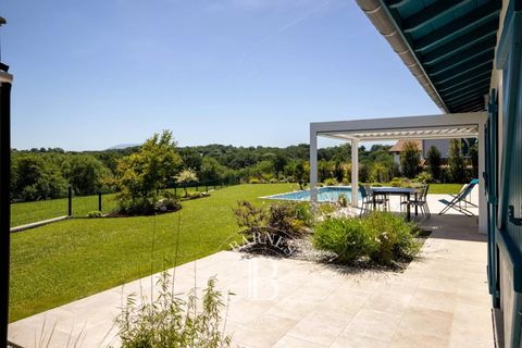 Villa a Arcangues, Pyrenees-Atlantiques, Arcangues - € 1.795.000 | Ref: M1894 - foto 4