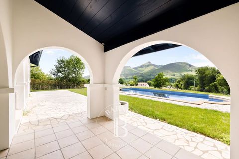 Villa a Urrugne, Pyrenees-Atlantiques, Urrugne - € 1.165.000 | Ref: M1893 - foto 4