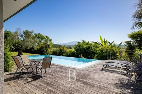 Villa i Arbonne, Pyrenees-Atlantiques, Arbonne - € 1 390 000 | Ref: M1896 - foto 3