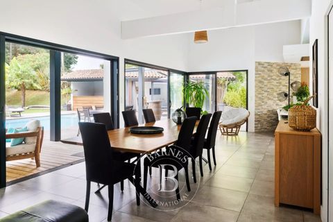 Villa i Ahetze, Pyrenees-Atlantiques, Ahetze - € 1 499 000 | Ref: M1536 - foto 10