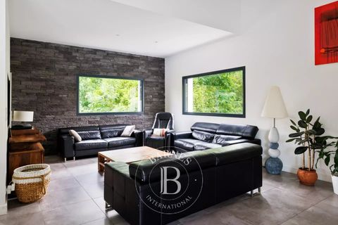 Villa i Ahetze, Pyrenees-Atlantiques, Ahetze - € 1 499 000 | Ref: M1536 - foto 12
