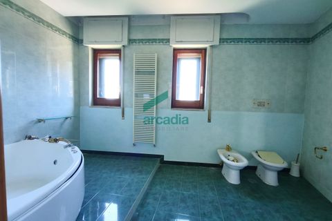 Villa in Bari, Bari, Bari - € 400.000 | Ref: 12061/2026 - foto 31