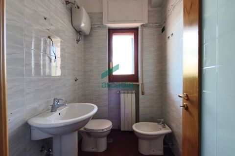 Villa in Bari, Bari, Bari - € 400.000 | Ref: 12061/2026 - foto 33