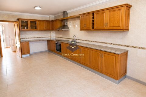 Villa i Setubal, Setubal, Setubal - € 575.000 | Ref: BC1038 - foto 3