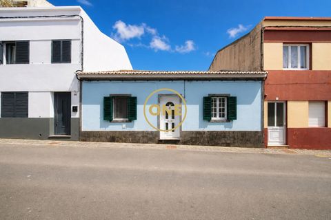Rækkehus i Ponta Delgada, Sao Miguel, Ponta Delgada - € 400.000 | Ref: ONE402063-1 - foto 1