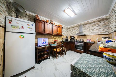 Rækkehus i Ponta Delgada, Sao Miguel, Ponta Delgada - € 400.000 | Ref: ONE402063-1 - foto 6