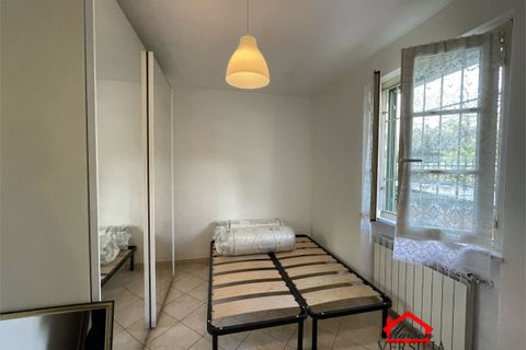 Villa a Massa, Massa and Carrara, Massa - € 1.200/mes | Ref: TZN 86 - foto 9