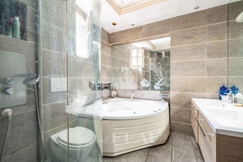 Landejendom i Puteaux, Hauts-de-Seine, Puteaux - € 1.790.000 | Ref: 5518217 - foto 15