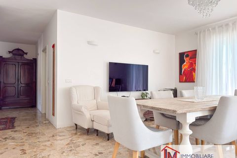 Lejlighed i Ispra, Varese, Ispra - € 275.000 | Ref: LM 1829 - foto 12