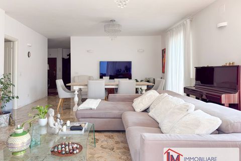 Lejlighed i Ispra, Varese, Ispra - € 275.000 | Ref: LM 1829 - foto 13