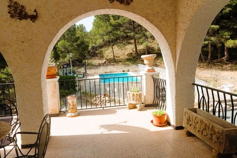 Landejendom i Petrer, Alicante, Petrer - € 250.000 | Ref: P5522 - foto 2