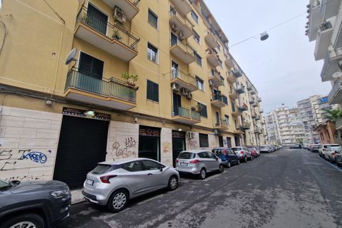 Erhvervsejendom i Catania, Catania, Catania - € 950.000 | Ref: 0618/1871 - foto 2