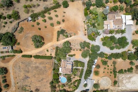 Villa i Tavira, Faro, Tavira - € 1.399.000 | Ref: EAV-4214 - foto 1