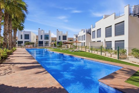 Villa i Punta Prima, Alicante, Punta Prima - € 429.000 | Ref: 76-R5365762/77771 - foto 14