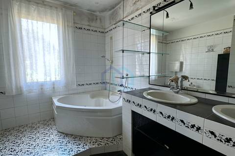Villa en Imperia, Imperia, Imperia - € 800.000 | Ref: 16853341 - photo 17