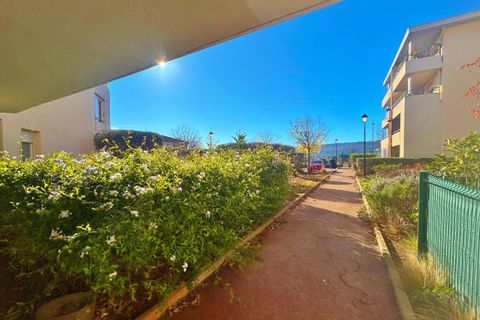 Lejlighed i Le Luc, Var, Le Luc - € 190.000 | Ref: 2824 - foto 8