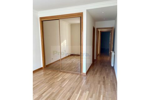 Apartament a Carcavelos, Lisbon, Carcavelos - € 1.900/mes | Ref: AP0426/A - foto 9