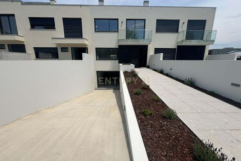 Villa a Perafita, Porto, Perafita - € 850.000 | Ref: C0457-00856 - foto 28
