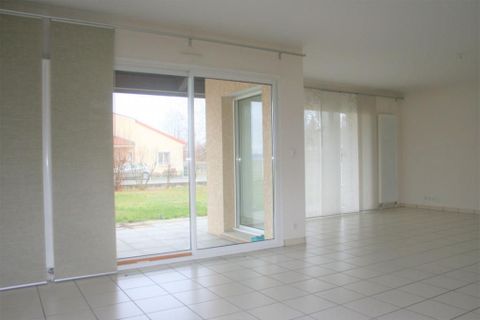 Villa a Ennezat, Puy-de-Dome, Ennezat - € 1.350/mes | Ref: 724482 - foto 4