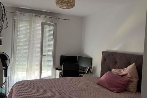 Villa a Saint-Denis, Seine-Saint-Denis, Saint-Denis - € 1.500/mes | Ref: 883513 - foto 3