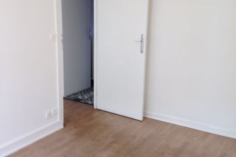 Apartament a Montesson, Yvelines, Montesson - € 915/mes | Ref: 880845 - foto 2