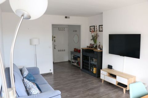 Apartament a Suresnes, Hauts-de-Seine, Suresnes - € 1.700/mes | Ref: 798665 - foto 2
