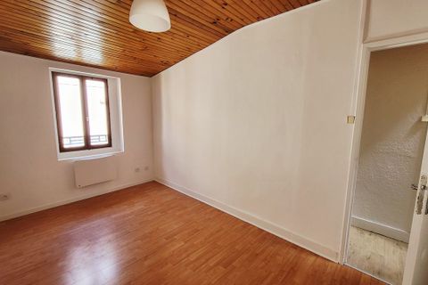 Apartament a Thiers, Puy-de-Dome, Thiers - € 590/mes | Ref: 883375 - foto 3