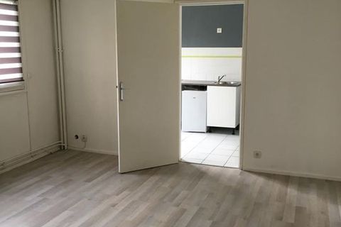 Apartament a Limoges, Haute-Vienne, Limoges - € 490/mes | Ref: 789067 - foto 3