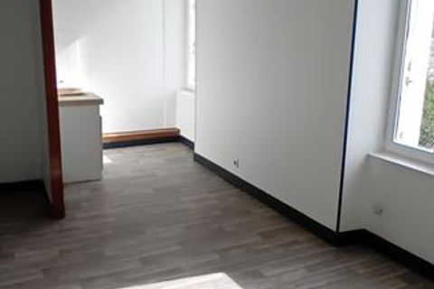 Apartment in Chalus, Haute-Vienne, Chalus - € 437/month | Ref: 422296 - photo 6