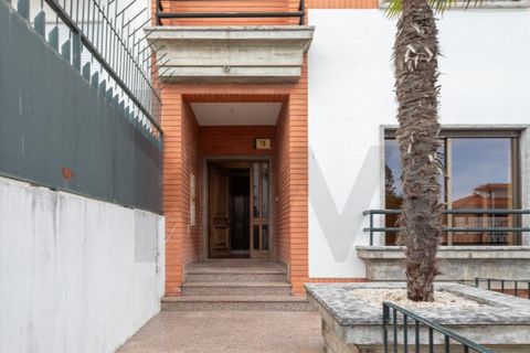 Villa i Carcavelos, Lisbon, Carcavelos - € 1.995.000 | Ref: KWPT-032172 - foto 8