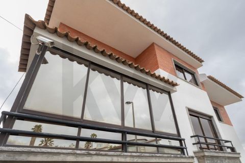 Villa i Carcavelos, Lisbon, Carcavelos - € 1.995.000 | Ref: KWPT-032172 - foto 11