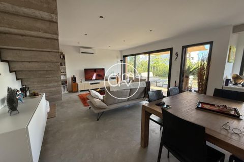 Villa a Hyeres, Var, Hyeres - € 2.500/mes | Ref: getkey_u_535623290 - foto 3